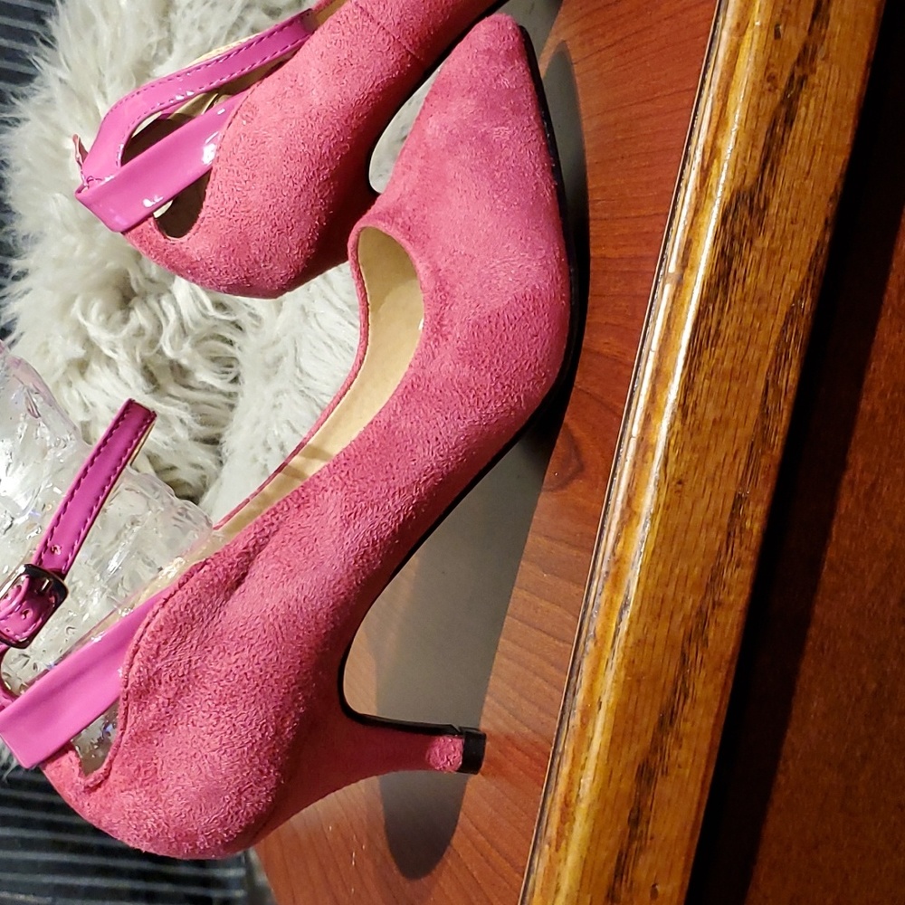 EY Boutique Pink Swade like heels 👠